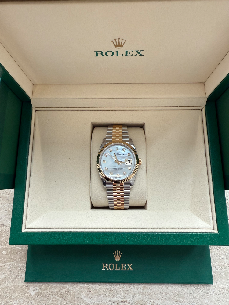 Rolex Datejust 36 mm Steel and Yellow Gold 126233-0023